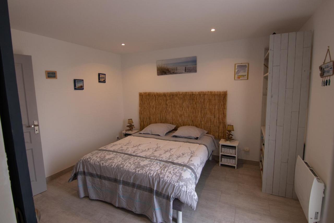 Domaine De La Clotte Bed and Breakfast Roquefort-des-Corbières Exteriör bild